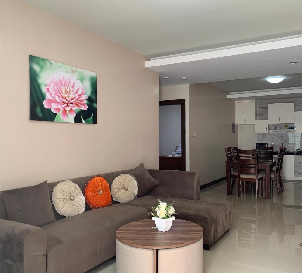 Sajo Plaza & Residences 伊洛伊洛 外观 照片