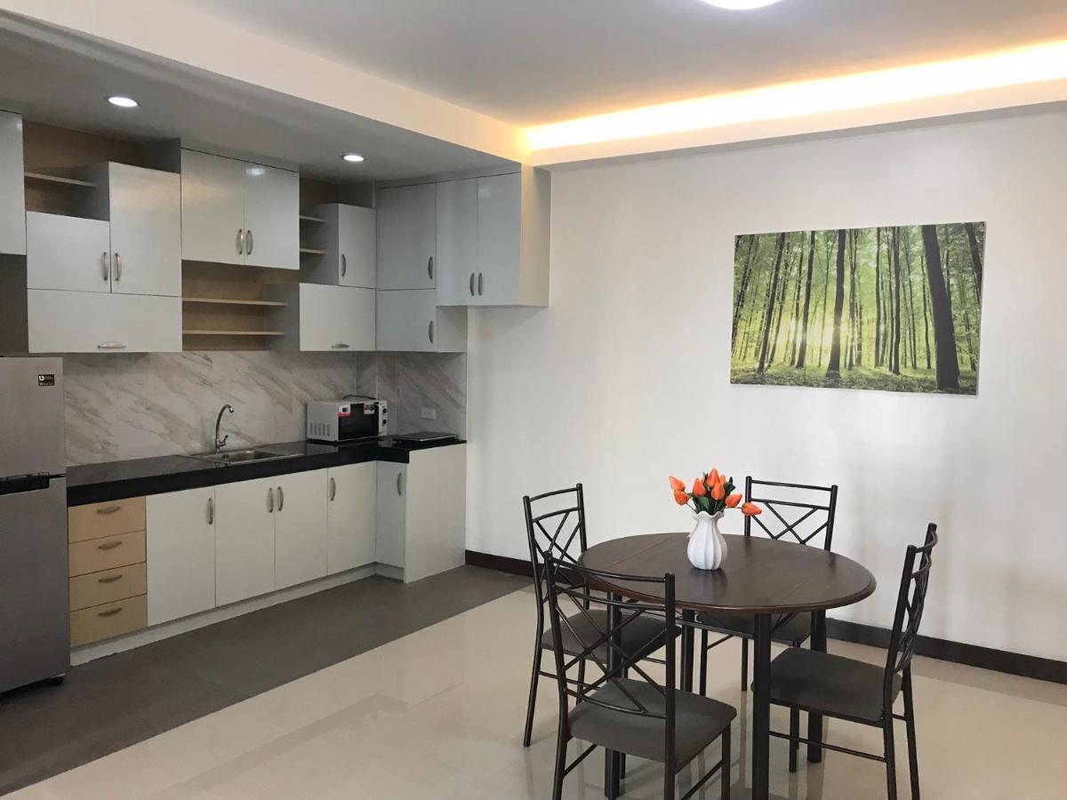 Sajo Plaza & Residences 伊洛伊洛 外观 照片