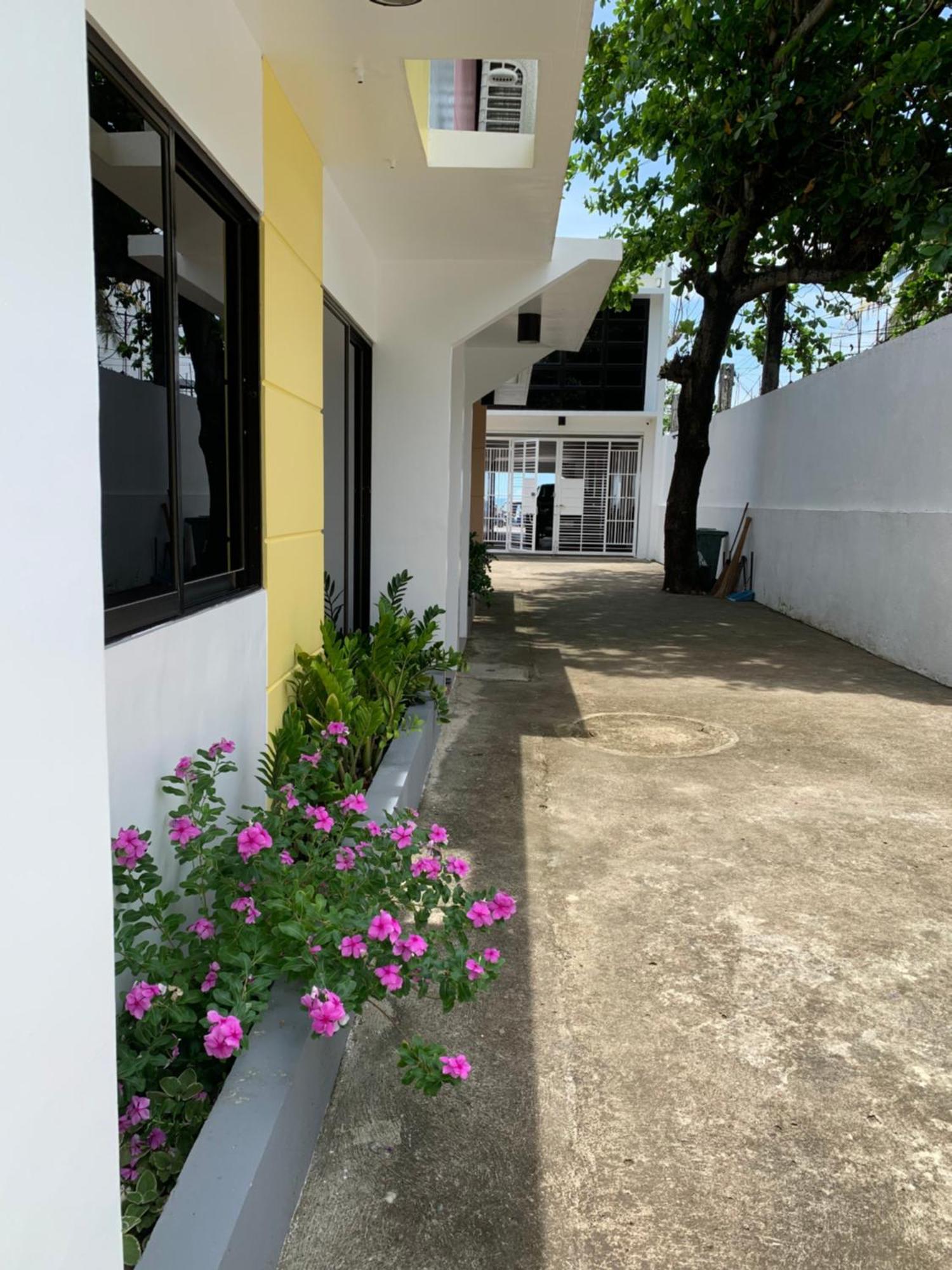 Sajo Plaza & Residences 伊洛伊洛 外观 照片